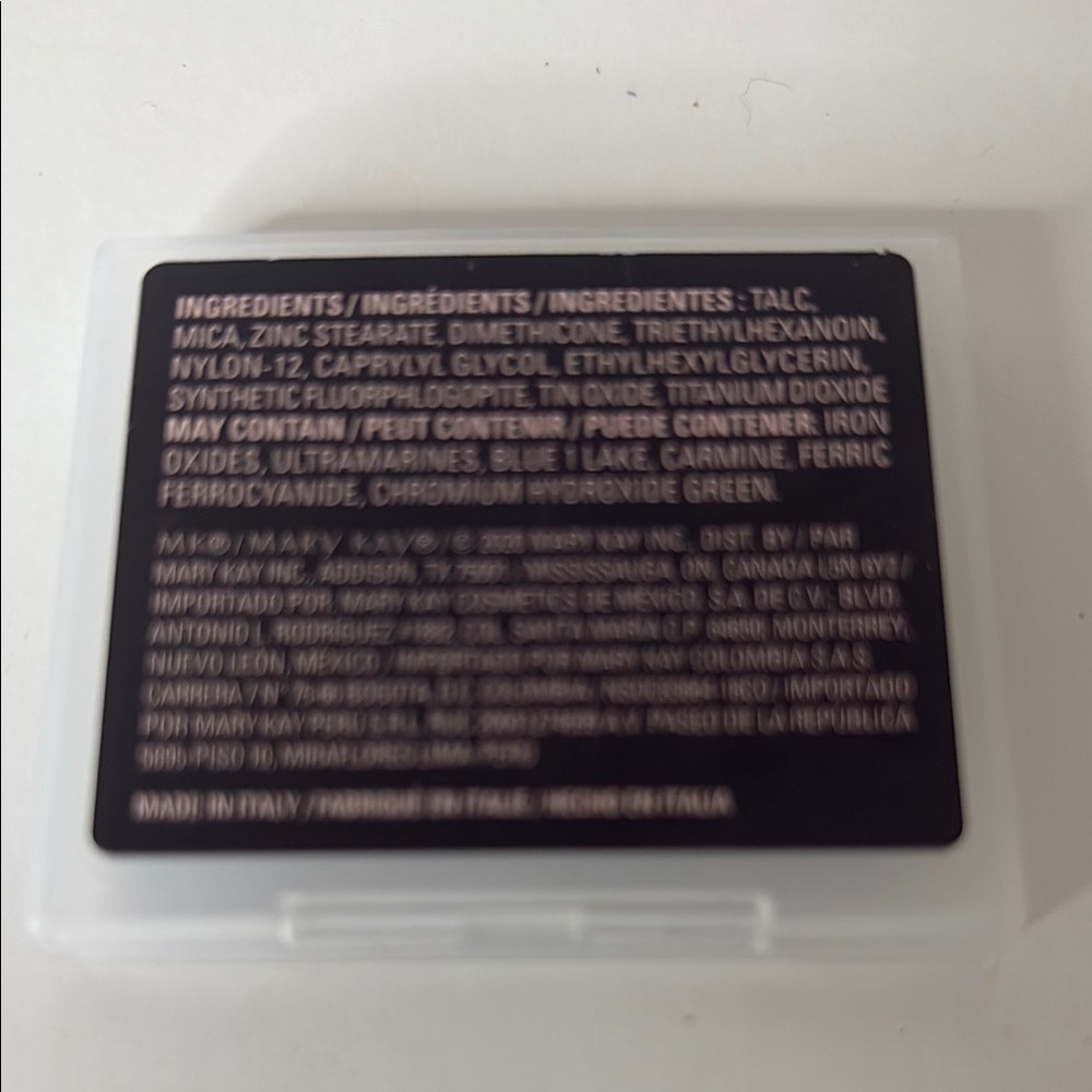 Mary Kay Chromafusion Eye Shadow in Candlelight - Picture 4 of 4